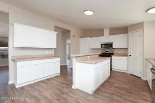 1625 N Javalina Trail, Dewey-Humboldt, AZ 86327 - Photo 8