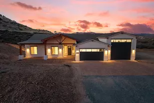 15900 E Lone Fox Trail, Dewey-Humboldt, AZ 86327 - Photo 1