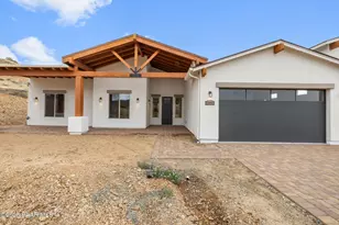 15900 E Lone Fox Trail, Dewey-Humboldt, AZ 86327 - Photo 40