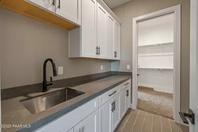 15900 E Lone Fox Trail, Dewey-Humboldt, AZ 86327 - Photo 50