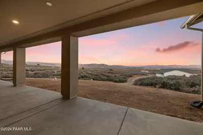 635 S Grant Woods Parkway, Dewey-Humboldt, AZ 86327 - Photo 8