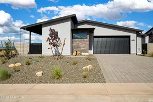 4943 N Blake Ct, Prescott Valley, AZ 86314 - Photo 2