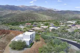 35310 S Pinnacle Pl, Black Canyon City, AZ 85324 - Photo 8