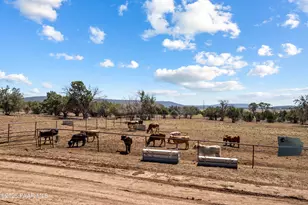 33425 W Cowboy Clint Way, Seligman, AZ 86337 - Photo 78