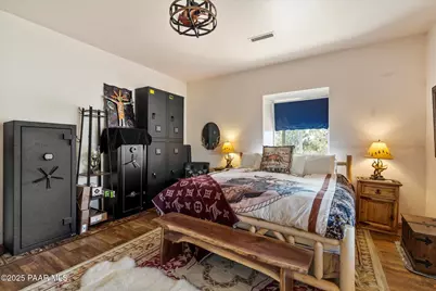 33425 W Cowboy Clint Way, Seligman, AZ 86337 - Photo 32