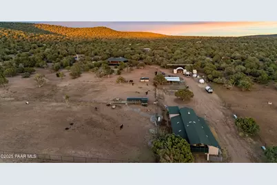 33425 W Cowboy Clint Way, Seligman, AZ 86337 - Photo 66