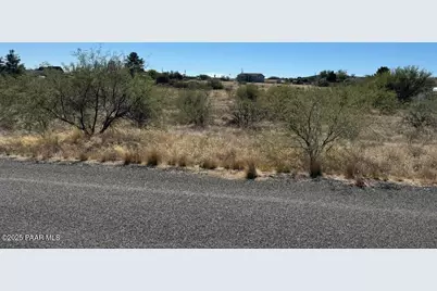 19859 E Prickly Pear Drive, Mayer, AZ 86333 - Photo 1