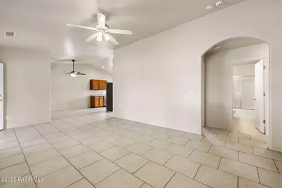 25800 N Poppy Drive, Paulden, AZ 86334 - Photo 6