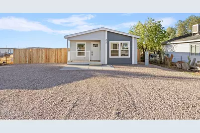 375 W Venice Way, Paulden, AZ 86334 - Photo 1