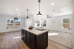 375 W Venice Way, Paulden, AZ 86334 - Photo 12