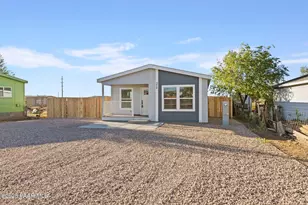 375 W Venice Way, Paulden, AZ 86334 - Photo 4