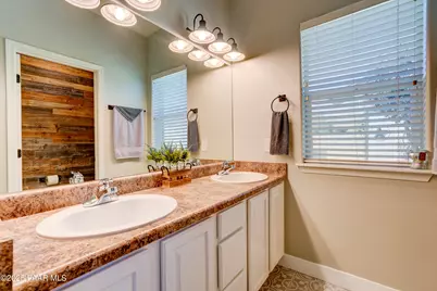 576 N Robles Street, Prescott Valley, AZ 86327 - Photo 14