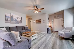 576 N Robles St, Prescott Valley, AZ 86327 - Photo 4