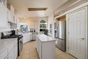 24975 N Naples St, Paulden, AZ 86334 - Photo 10