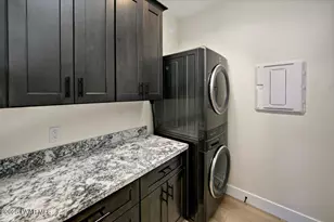 5999 E Finch St, Prescott Valley, AZ 86314 - Photo 20