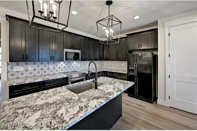 5999 E Finch Street, Prescott Valley, AZ 86314 - Photo 10