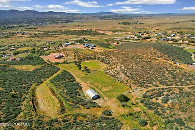 510 S Apache Knolls Trail, Dewey-Humboldt, AZ 86327 - Photo 18