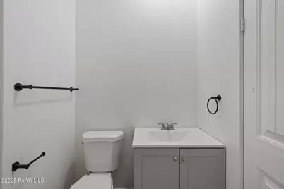 20772 E Stagecoach Trail, Mayer, AZ 86333 - Photo 16