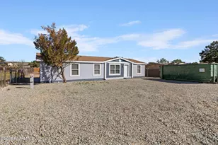 20772 E Stagecoach Trail, Mayer, AZ 86333 - Photo 2