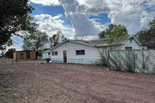 46625 N Jackrabbit Circle, Ash Fork, AZ 86320 - Photo 2