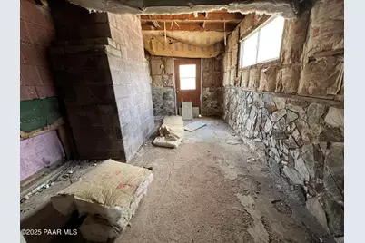 46625 N Jackrabbit Circle, Ash Fork, AZ 86320 - Photo 26