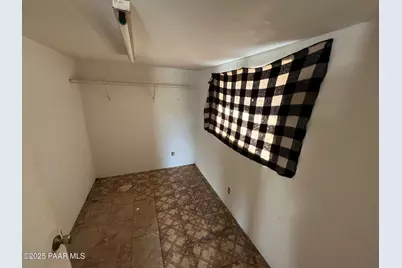 46625 N Jackrabbit Circle, Ash Fork, AZ 86320 - Photo 12