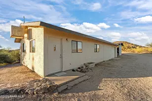 590 N Constellation Rd, Wickenburg, AZ 85390 - Photo 36