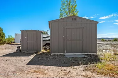 499 W Rolling Hills Road Road, Paulden, AZ 86334 - Photo 32