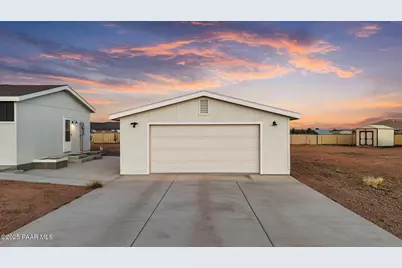 26243 N Vineyard Lane, Paulden, AZ 86334 - Photo 38