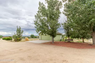 2695 W Owl Hill Road, Chino Valley, AZ 86323 - Photo 16