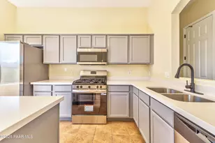 6692 E Sandhurst Dr, Prescott Valley, AZ 86314 - Photo 22