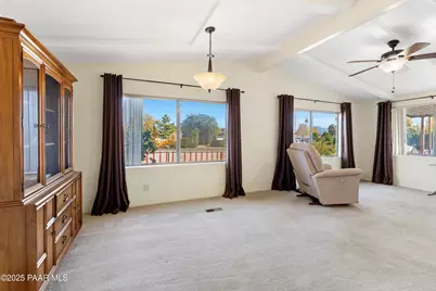 8861 E Raven Court, Prescott Valley, AZ 86314 - Photo 10