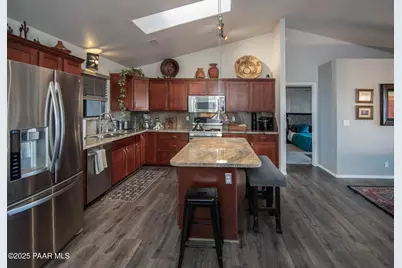 9295 E Shirley Lane, Dewey-Humboldt, AZ 86327 - Photo 16