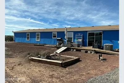 1505 W Bernadine S Way, Ash Fork, AZ 86320 - Photo 48