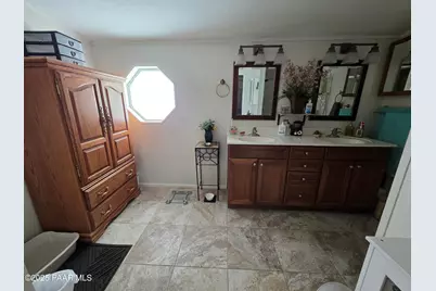 1505 W Bernadine S Way, Ash Fork, AZ 86320 - Photo 30