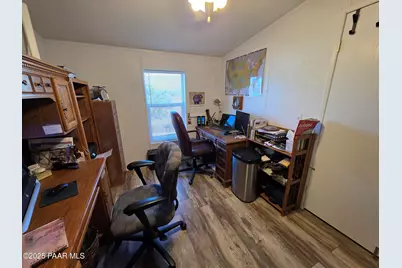 1505 W Bernadine S Way, Ash Fork, AZ 86320 - Photo 28