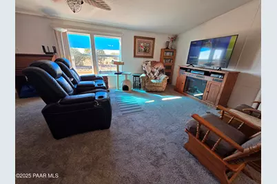 1505 W Bernadine S Way, Ash Fork, AZ 86320 - Photo 10