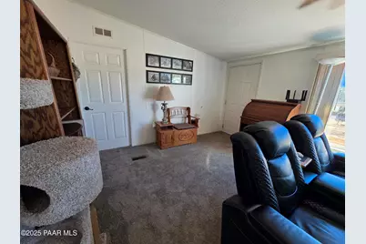 1505 W Bernadine S Way, Ash Fork, AZ 86320 - Photo 12