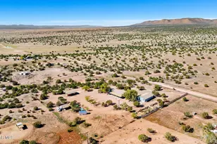 743 W Barbara Rd, Paulden, AZ 86334 - Photo 38