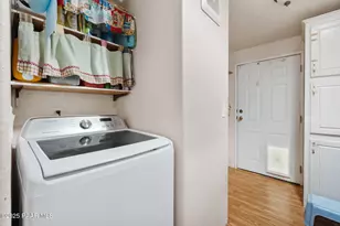 743 W Barbara Rd, Paulden, AZ 86334 - Photo 18