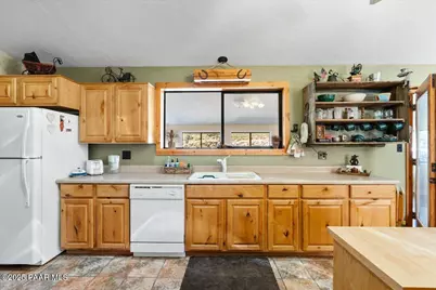 12650 S Pine Creek Trail, Mayer, AZ 86333 - Photo 14