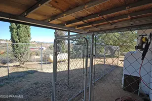 1510 S Hopi Trail, Dewey-Humboldt, AZ 86327 - Photo 30