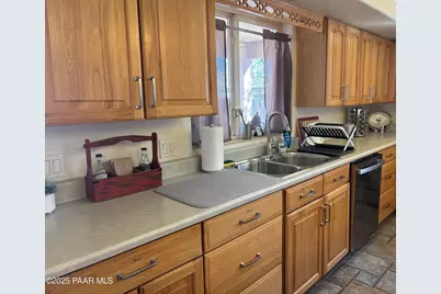 22650 W Railroad Avenue, Seligman, AZ 86337 - Photo 22