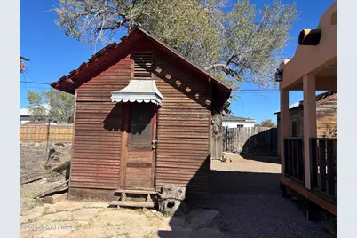 22650 W Railroad Avenue, Seligman, AZ 86337 - Photo 2