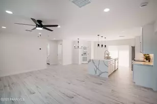 16494 S White Rock Ln, Mayer, AZ 86333 - Photo 2