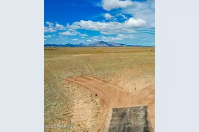 8992 Barrel Mesa Road, Prescott Valley, AZ 86315 - Photo 6