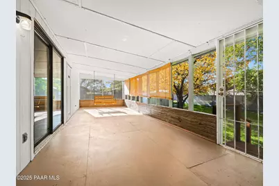 18278 S Henley Avenue, Peeples Valley, AZ 86332 - Photo 6