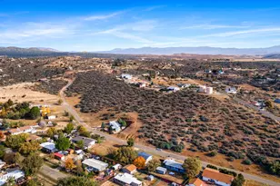 18278 S Henley Ave, Peeples Valley, AZ 86332 - Photo 12