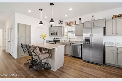 11350 E Sarah Jane Lane 89, Dewey-Humboldt, AZ 86327 - Photo 2