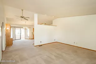 1078 N Broken Wagon Trail, Dewey-Humboldt, AZ 86327 - Photo 6